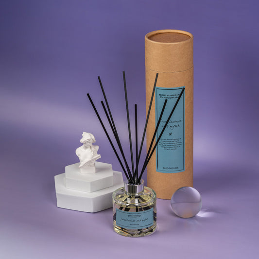 Northumbrian Candleworks - Frankincense & Myrrh - Reed Diffuser with Tube