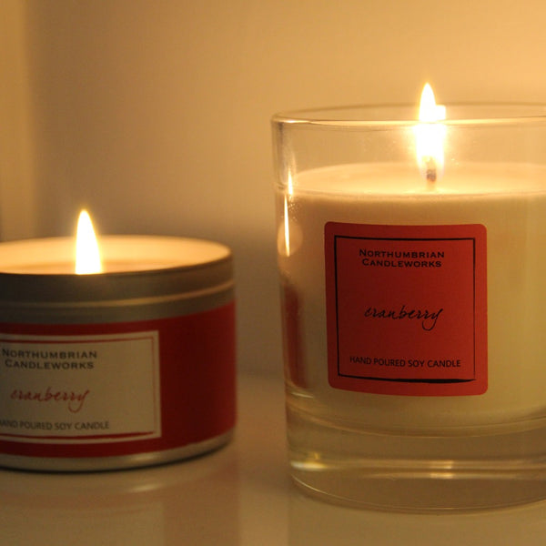 Northumbrian Candleworks - Cranberry - Christmas and Autumn Candle in a Glass Jar with Tin