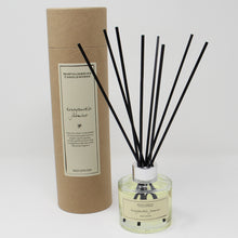Load image into Gallery viewer, Northumbrian Candleworks - Honeysuckle Jasmine - Reed Diffuser with Tube

