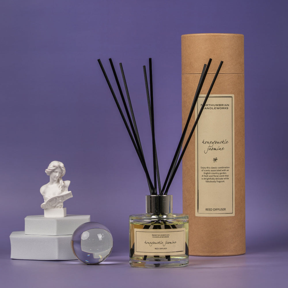 Northumbrian Candleworks - Honeysuckle Jasmine - Reed Diffuser with Tube