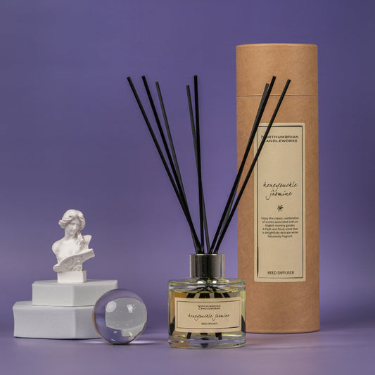 Northumbrian Candleworks - Honeysuckle Jasmine - Reed Diffuser with Tube