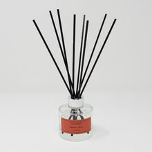 Load image into Gallery viewer, Northumbrian Candleworks - Seasonal Spice - Reed Diffuser
