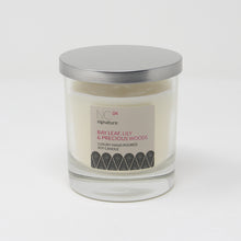 Load image into Gallery viewer, Northumbrian Candleworks - Bay Leaf Lily &amp; Precious Woods - Candle in a Glass Jar with Lid

