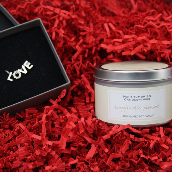 Northumbrian Candleworks - Honeysuckle Jasmine - Candle Gift with Necklace